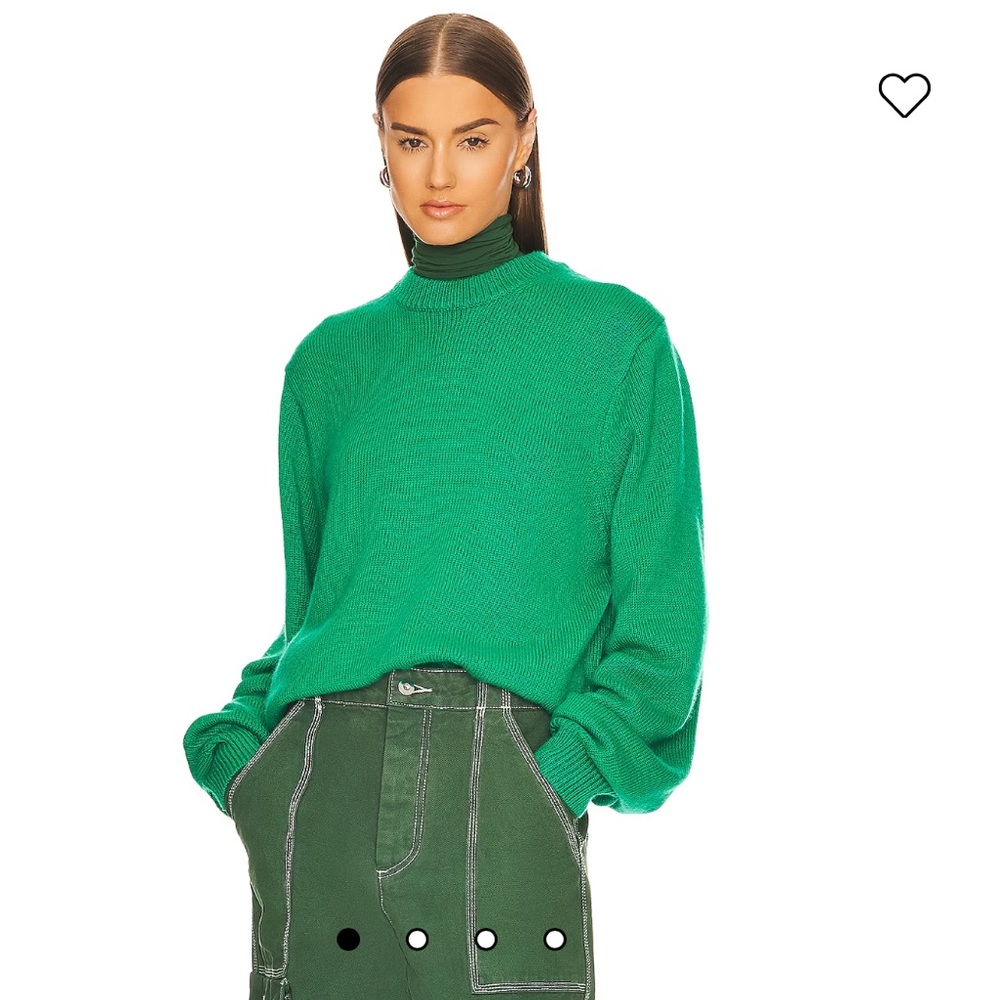 Helsa Lynnea Crew Pullover in Green